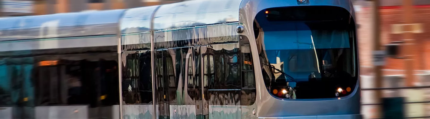 Las ciudades impulsan grandes inversiones en trenes ligeros 