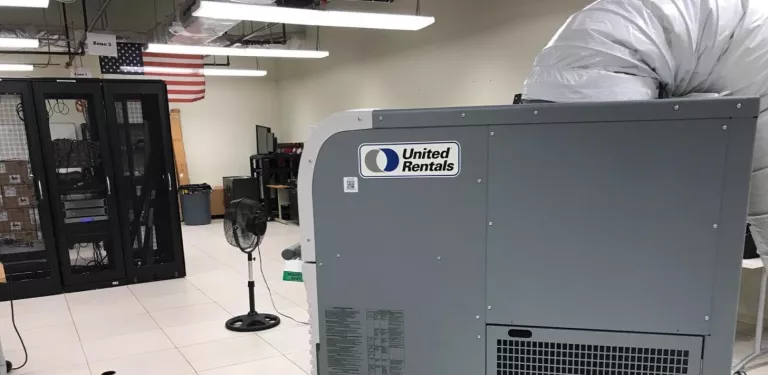 Enfriador dentro de la sala de servidores