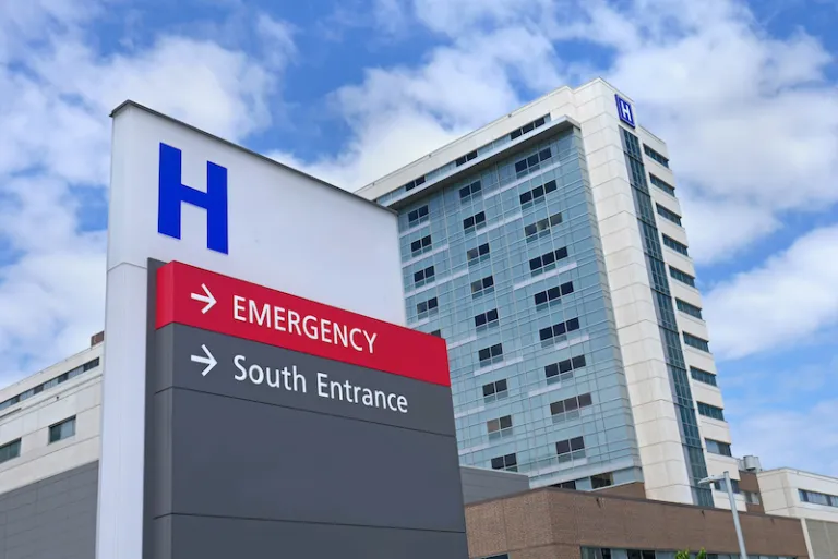 Hospital de atención médica