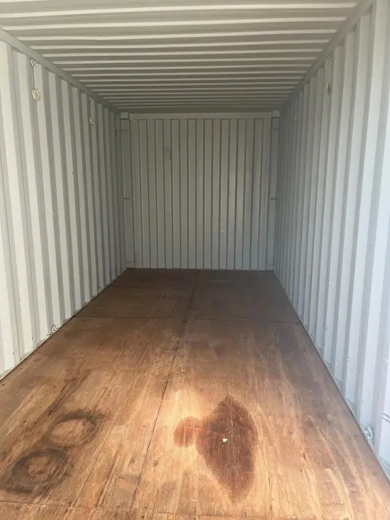 en 1