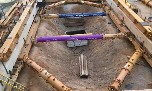 pasadores de carga en la excavación de zanjas