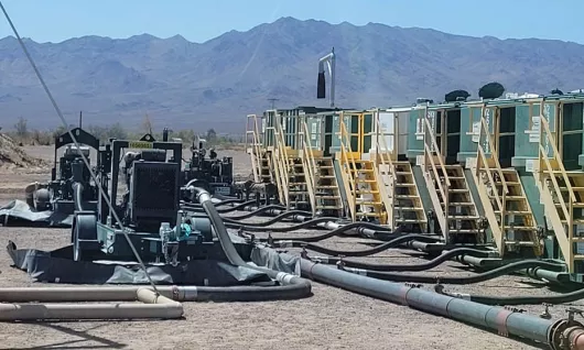 Tanques de agua verdes