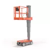 Rojo y gris, SKYJACK, 15&nbsp;ft elevador para una persona autopropulsado eléctrico