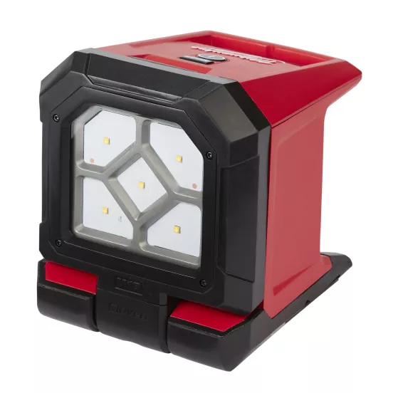 Luz LED portátil Milwaukee roja y negra