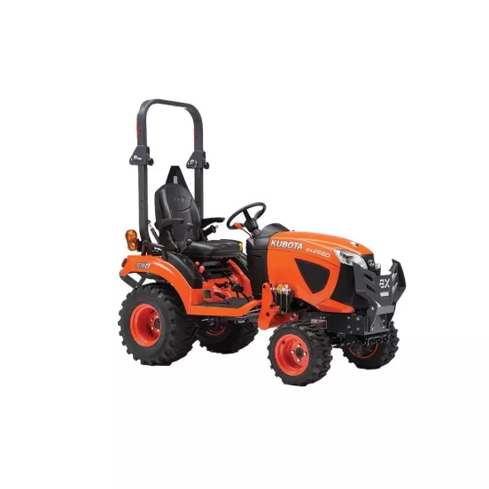 Tractor compacto KUBOTA naranja y negro de 24 – 25 HP