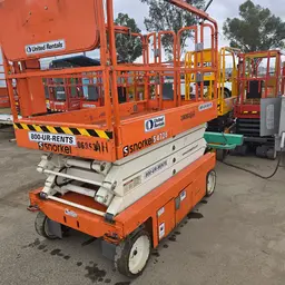 elevador de tijera Snorkel S4726E 2018