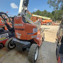 brazo de elevación articulado Snorkel A46JE 2017