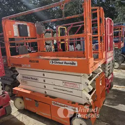 elevador de tijera Snorkel S4732E 2021