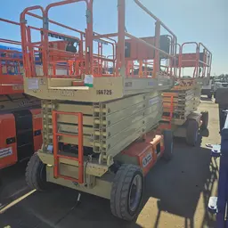 Elevador de tijera JLG 4069LE 2016