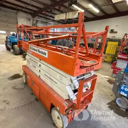 elevador de tijera Snorkel S3226E 2020