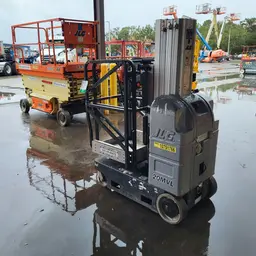 Elevador autopropulsado para una sola persona JLG 20MVL 2018