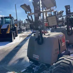 Torre de luz portátil Wacker Neuson LTV8K 2021