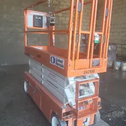 elevador de tijera Snorkel S3226E 2020