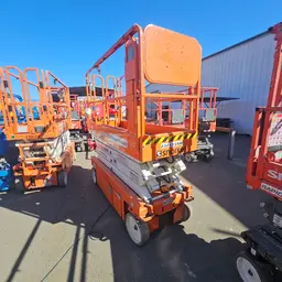 elevador de tijera Snorkel S3226E 2019