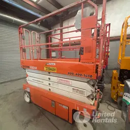 elevador de tijera Snorkel S3226E 2019