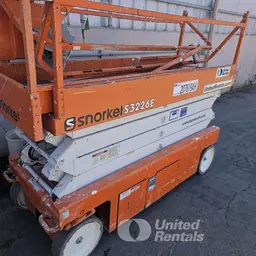 elevador de tijera Snorkel S3226E 2018