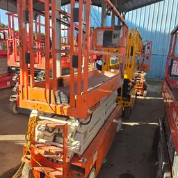 elevador de tijera Snorkel S3226E 2019