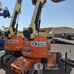 brazo de elevación articulado JLG E400AJPN 2015