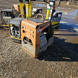 Compactadora de placa vibratoria Multiquip MVH508DZ 2021
