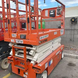 elevador de tijera Snorkel S4726E 2018