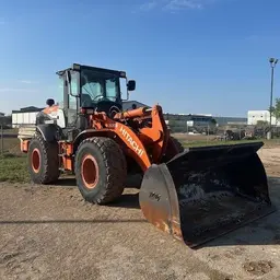 Cargador sobre neumáticos HITACHI ZW150-6 2020