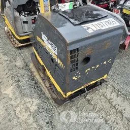 Compactadora vibratoria de láminas BOMAG BPR70/70DE 2022