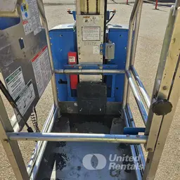 Elevador autopropulsado para una sola persona Genie GR-20 2018