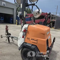 Torre de luz portátil Generac MLT6SMDS 2021