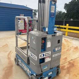 Elevador autopropulsado para una sola persona Genie GR-20 2015