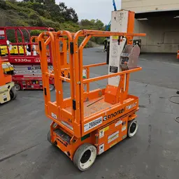 Elevador autopropulsado para una sola persona Snorkel TM16E 2022