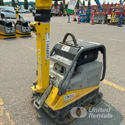 Compactadora de placa vibratoria Wacker Neuson DPU6555He 2023