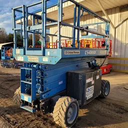 Elevador de tijera Genie GS-4069DC 2016