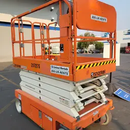 elevador de tijera Snorkel S4732E 2018