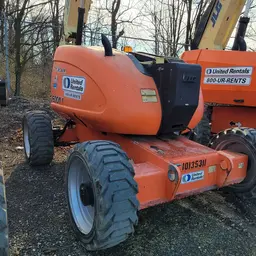 brazo de elevación articulado JLG 600AJ 2013
