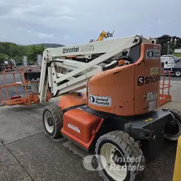 brazo de elevación articulado Snorkel A46JE 2016