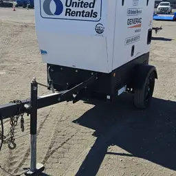 Generador a diésel Magnum Pro MDG25IF4 2019