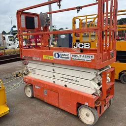 elevador de tijera Snorkel S3226E 2019