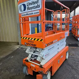 elevador de tijera Snorkel S3226E 2018