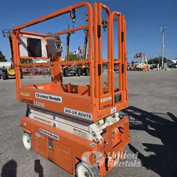 elevador de tijera Snorkel S3215E 2021