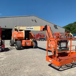 brazo de elevación articulado JLG 800AJ 2013
