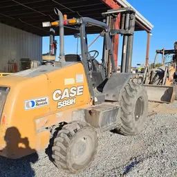 Montacargas Case 588H 2020