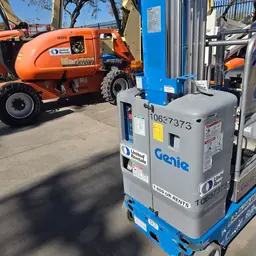 Elevador autopropulsado para una sola persona Genie GR-20 2017