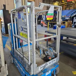 Elevador autopropulsado para una sola persona Genie GR-20 2018
