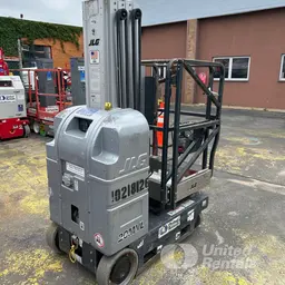 Elevador autopropulsado para una sola persona JLG 20MVL 2014