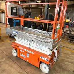 elevador de tijera Snorkel S3215L 2022