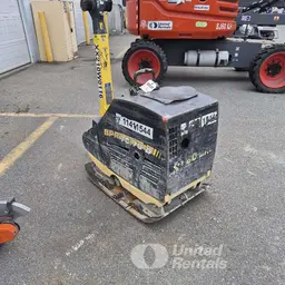 Compactadora vibratoria de láminas BOMAG BPR70/70DE 2022