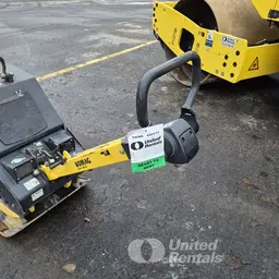 Compactadora vibratoria de láminas BOMAG BPR70/70DE 2022