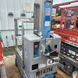 Elevador autopropulsado para una sola persona Genie GR-20 2016