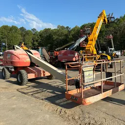 brazo de elevación JLG 400S 2015