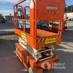 elevador de tijera Snorkel S3219E 2020